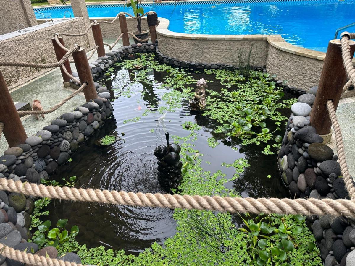 Lunar Dive Resort: Bamboo Villas Kubu Eksteriør billede