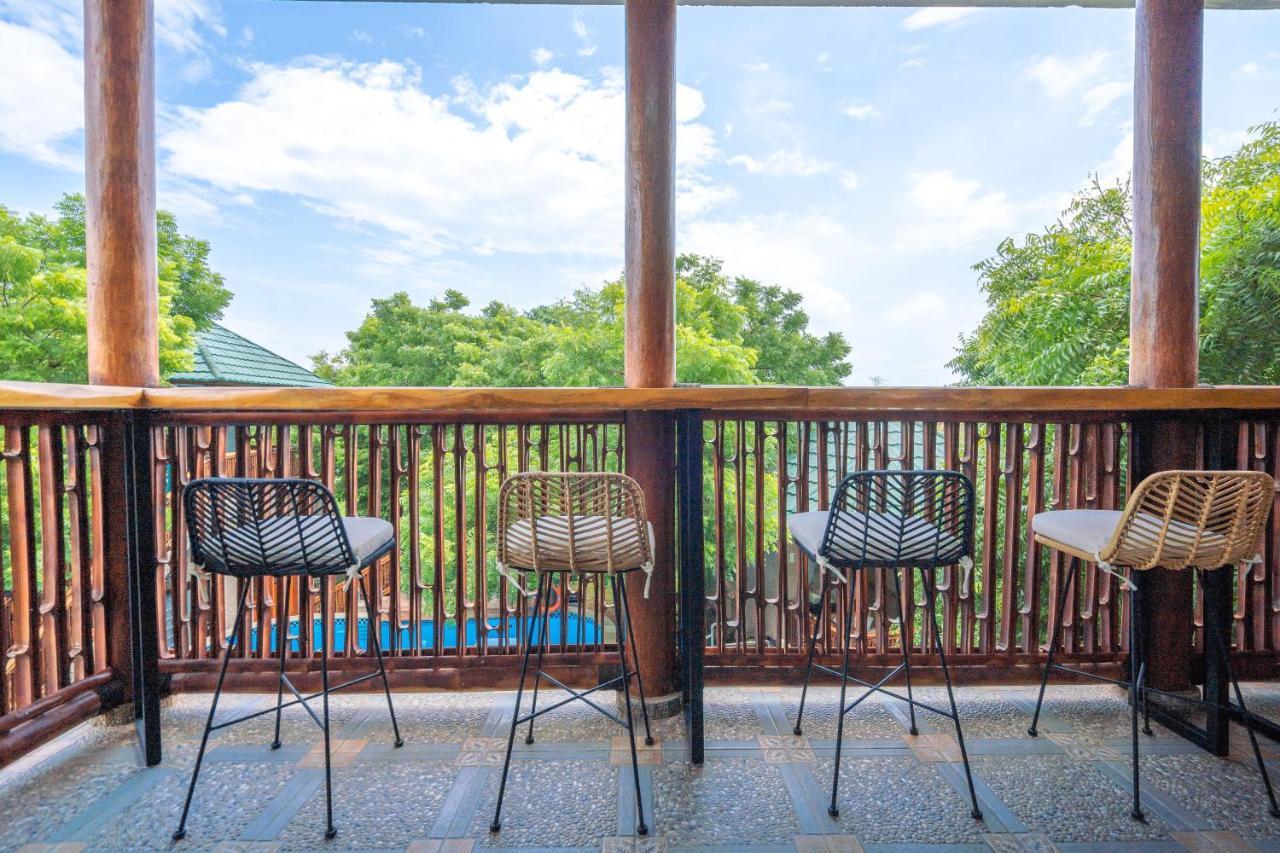 Lunar Dive Resort: Bamboo Villas Kubu Eksteriør billede